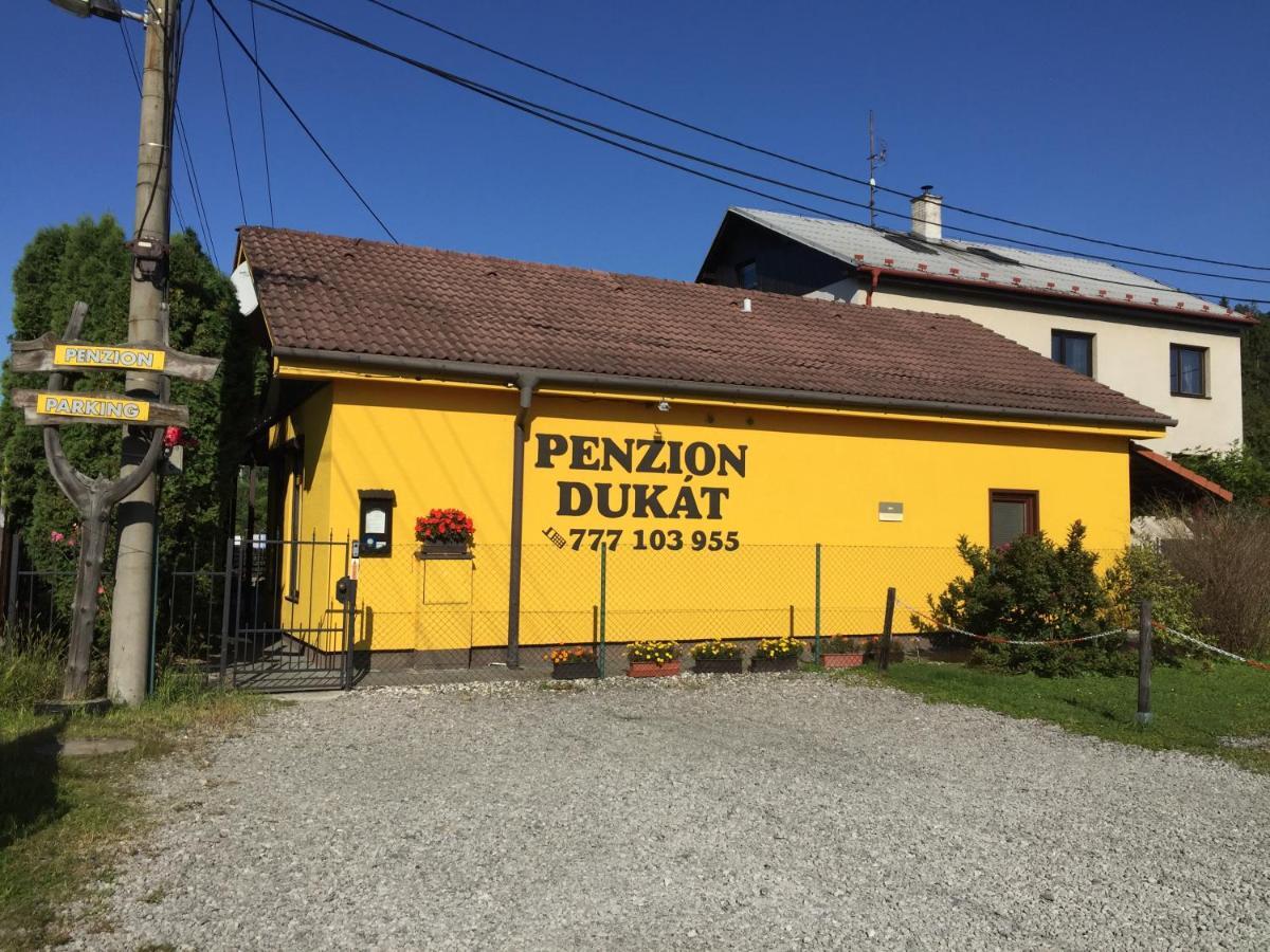 Penzion Dukat Vřesina Buitenkant foto